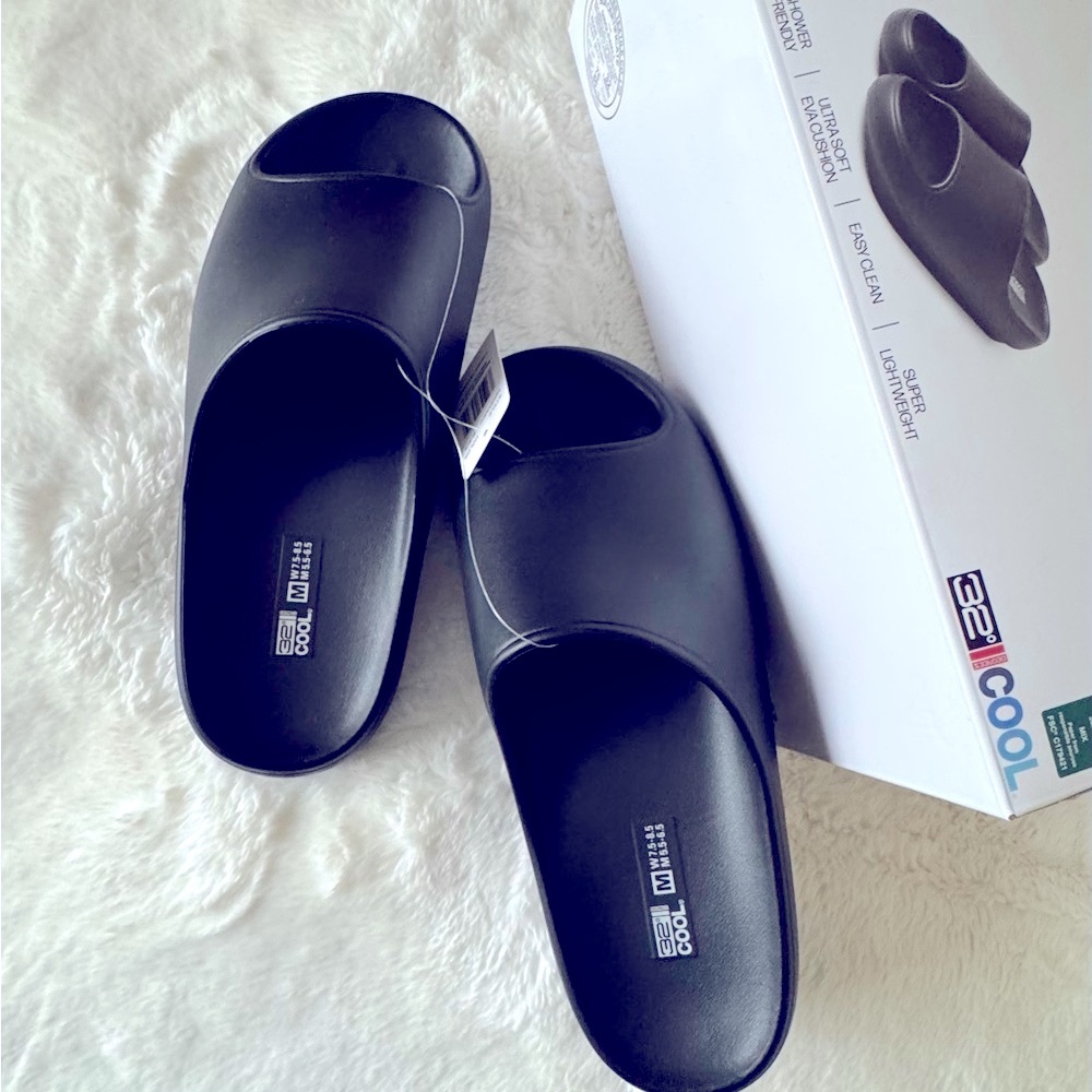 NWT Cushion Slide Sandals